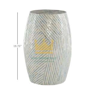 Mesa auxiliar de nácar redonda hecha a mano con incrustaciones de concha de Capiz, mesa decorativa de mosaico blanco azul claro - Product Image 2