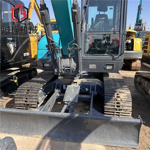 Excavadora Usada Sunward 80E de 8 Toneladas con Pocas Horas de Uso, Motor y Bomba Originales 100% del Almacén de Shanghái, China - Product Image 3