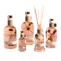 Diffuseur de parfum d'intérieur de luxe au design nouveau, longue durée, sans plomb, artisanal, en verre, avec fleurs séchées, sans alcool, 250 ml