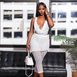 Set di <span class=keywords><strong>pantaloni</strong></span> in due pezzi in pizzo bianco elasticizzato Sexy con scollatura a V profonda senza schienale con cappuccio - Product Image 2