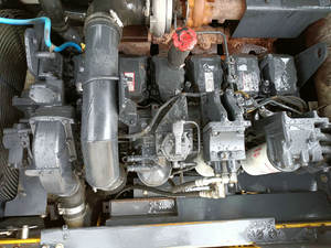 Pelleteuse hydraulique sur chenilles Komatsu PC450-8 d'occasion Pelleteuse à grands godets de 45 tonnes avec moteur et pompe d'occasion multifonctionnalité - Product Image 6