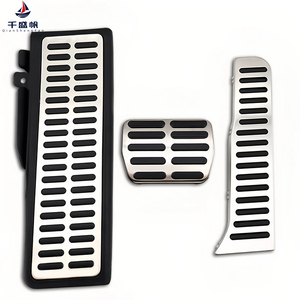 Pour modèles originaux <span class=keywords><strong>Volkswagen</strong></span> Sagitar/<span class=keywords><strong>Golf</strong></span> <span class=keywords><strong>5</strong></span>/6/Shangku/Lao Mingrui/Haorui, plaquettes de pédale d'accélérateur et de frein en acier inoxydable QSF - Product Image 1