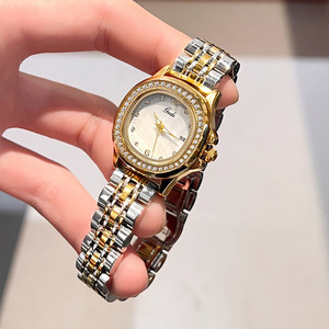 Montre pour femme de haute qualité, élégante, sertie de diamants, tempérament, bande en acier nacré, montre à quartz étanche - Product Image 3