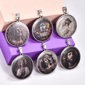 Pendentif rond en acier inoxydable Jésus Vierge Marie pour collier DIY, breloques la Sainte Famille, amulette, prière, foi, bijoux en métal - Product Image 1