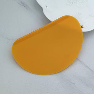 Herramientas para hornear de plástico PE coloridas incluye raspador para hornear, raspador para pasteles, cortador de masa para Fideos de arroz y harina para cocinar - Product Image 6