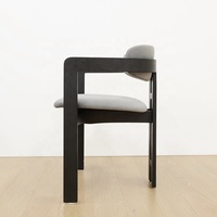 Meubles de restaurant en bois massif de loisirs luxueux Chaises de salle à manger contemporaines Nouvelle chaise de style chinois avec accoudoir
