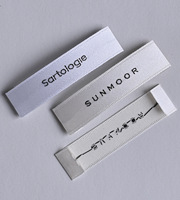 Etiquetas de Cuello Tejidas de Satén Brillante y Sedoso, Insignias Brillantes para Prendas, Etiquetas de Lujo para Ropa de Seda