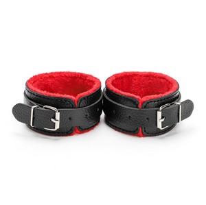 <span class=keywords><strong>Sexy</strong></span> Slaaf Lederen Bed Sm Fetish <span class=keywords><strong>Bondage</strong></span> Kit Zwart Rood 10 Stuks Veer Stok Handboeien <span class=keywords><strong>Bondage</strong></span> Beperkingen Voor Volwassen <span class=keywords><strong>Bondage</strong></span> Set - Product Image 3