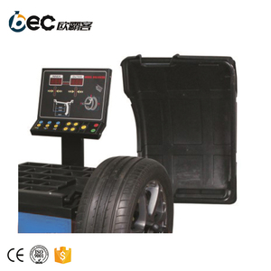 Balanceadora Automática de Ruedas OBC-950, Máquina de Alineación y Balanceo de <span class=keywords><strong>Neumáticos</strong></span> para Talleres de <span class=keywords><strong>Neumáticos</strong></span> - Product Image 2