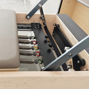 Máquina Reformer de Fitness para Entrenamiento en Interiores, de Madera de Arce con Sistema de Cambio de Marchas, Cama de Ejercicio de Madera MW03, Reformer Doméstico y Comercial MW03 - Product Image 2