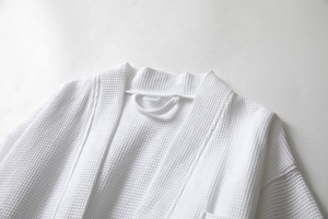 Custom Waffle <strong>Bathrobe</strong> Foreign Trade Thin Hotel Absorbent Quick-drying Polyester Cotton Thickened Long Cotton <strong>Bathrobe</strong> - Product Image 3