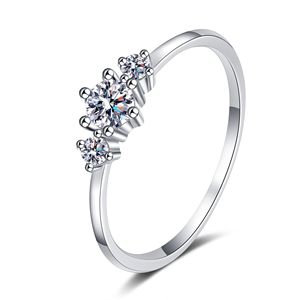 Certifié GRA Bijoux de haute qualité en argent sterling Moissanite Bijoux fins pour femmes Bague en pierres précieuses Usine Personnalisée Vente en gros - Product Image 1