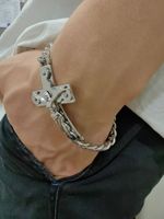 Bracelet Croix Crucifix en Acier Inoxydable 316L Plaqué Or 18 carats et Argent, Chaîne Curb, Bijoux Religieux Corpus pour Hommes et Femmes, Vente en Gros, Personnalisation OEM