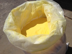 Floculant à haute efficacité pour le traitement de l'eau potable, poudre jaune clair, polychlorure d'aluminium 30% (PAC) - Product Image 1