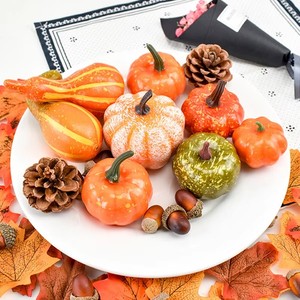 Juego de Calabazas Artificiales Realistas, Calabazas de Espuma para Decoración de Mesa de Otoño, Acción de Gracias, Halloween, Estilo Rústico - Product Image 1