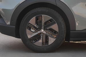 รถยนต์ไฟฟ้าจี๋อว์ 01 แม็กซ์ ปี 2023 แบบสี่ล้อ - Product Image 6