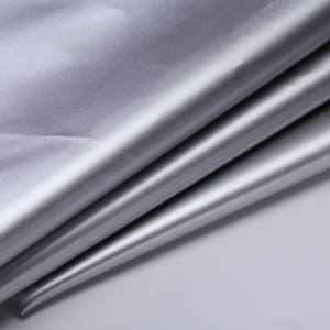 ผ้าแพรแข็งโพลีเอสเตอร์เคลือบเงิน170ตันผ้าอ๊อกซ์ฟอร์ดกันน้ำของจีนสำหรับคลุมรถร่มทอ - Product Image 5