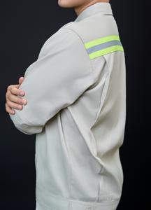 FMF Ensemble de vêtements de travail de sécurité anti-rides du Vietnam beige à manches longues et anti-rétrécissement de haute qualité pour femmes - Product Image 5