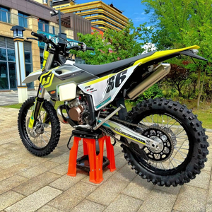 Moto tout-terrain Hengjian S6 Z300 300CC 2T, moteur refroidi par eau, moto cross, moto à essence - Product Image 1