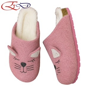 Factory Wholesale Kids' <b>Wool</b> Blend Felt Clogs Embroidery Patches Slip‑On Closed Toe EVA Sole Warm <b>Slippers</b> for Autumn Winter - Product Image 1