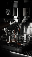 MHW-3BOMBER Tasse à mesurer pour expresso en verre borosilicate de haute qualité 120 ml, simple ou double bec verseur avec échelle, transparente Aurora