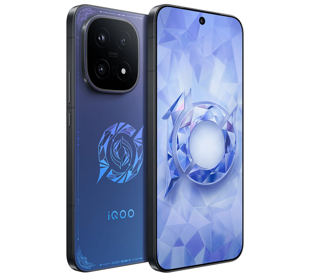 IQ OO 15 Honor of Kings Collector Edition 6.85'' 144Hz LTPO Amoled 2K 8 Elite Gen 5 7000mAh 100W charging Gaming Smartphone