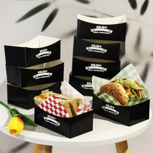 Porta pranzo Hamburger Sandwich Stick di patate dolci in ristorante bar nero vassoio di carta aperta - Product Image 6