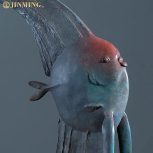 Sculptures de lune en plastique renforcé de fibre de verre, Sculptures de poisson de lune et autres sculptures de lune de figure entraînées par le vent - Product Image 2