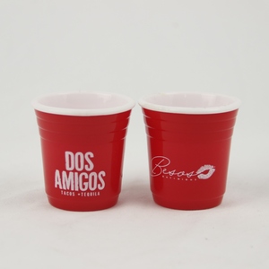 <span class=keywords><strong>Verre</strong></span> à shot miniature en plastique rouge et blanc bicolore <span class=keywords><strong>de</strong></span> 2 oz avec logo personnalisé, incassable pour les soirées <span class=keywords><strong>jeux</strong></span>, les bars et les cocktails - Product Image 5