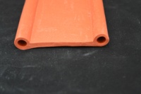 Bande d'étanchéité en silicone à profil spécial, joint extrudé, bande de calfeutrage souple profilée pour panneaux de portes et fenêtres