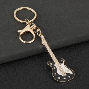 Porte-clés en forme de guitare électrique avec strass, pendentif instrument de musique, cadeau pour les amateurs de musique - Product Image 5