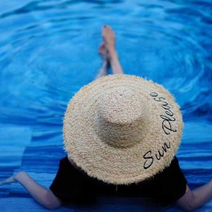 Chapeaux de plage en paille de raphia tissés à la main avec des <span class=keywords><strong>mots</strong></span> brodés Sun Please pour femmes - Product Image 4