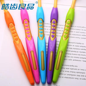 Cepillo de Dientes Haochi Liangpin 911 para Adultos, Cerdas Finas, Suave con las Encías, Elegante, de Plástico PP, Suministro de Supermercado, Venta al por Mayor de Fábrica, para Viajes - Product Image 5