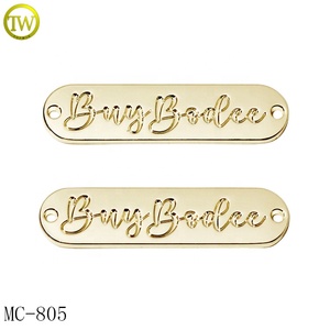 Tùy Chỉnh Của Phụ Nữ May Trang Trí May Kim Loại Nhãn Logo Quần Áo Phụ Kiện Kim Loại Bảng Chữ Cái Thư Thẻ Làm Của Kẽm Hợp Kim - Product Image 5