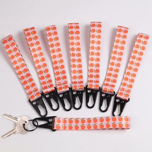 Top vente sur lanière à boucle en métal 2.5x30cm <span class=keywords><strong>cordon</strong></span> en polyester <span class=keywords><strong>clé</strong></span> <span class=keywords><strong>accrocher</strong></span> corde macramé <span class=keywords><strong>cordon</strong></span> 4mm <span class=keywords><strong>cordon</strong></span> en macramé en gros - Product Image 4