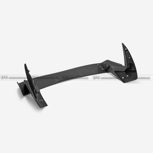 Aileron arrière en carbone mat style EPA-V pour Toyota Corolla GR avec lame réglable - Product Image 2