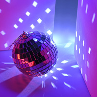 Vente flash : Petite boule disco en miroir argenté effet mosaïque pour scène de club DJ amusante, effet de réflexion de la lumière
