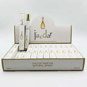 Fabricant Grossiste – Nouvelle Collection : Mini Parfum Arabe Portable 35ml – Cologne <span class=keywords><strong>Pas</strong></span> Chère – Cologne Personnalisée – Cologne de Créateur - Product Image 3