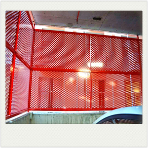 Matériaux de construction métalliques, façade de parking, treillis métallique - Product Image 2