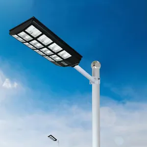 โคมไฟ LED สะท้อนแสงพลังงานแสงอาทิตย์ 6000k กันน้ํากลางแจ้ง All In One ไฟถนนพลังงานแสงอาทิตย์กันน้ํากลางแจ้งสีคู่
