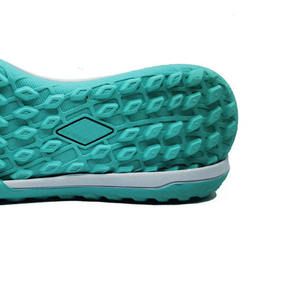 Suelas de Fútbol Verdes de Caucho Duradero de Buena Calidad Kezhi para Zapatos de Entrenamiento de Fútbol Profesional - Product Image 3