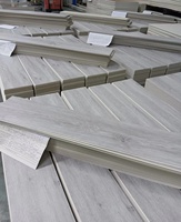 Fabrikpreis Großhandel Marmor-Look Weiße Luxus-Vinylplanken Bodenbelag Fliesen SPC Vinylboden