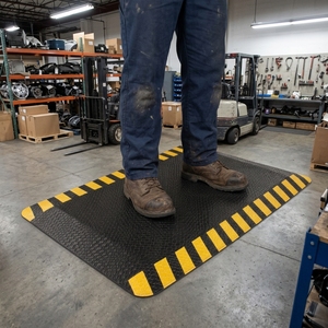 Tapis anti-fatigue industriel à rayures jaunes, tapis de sol ergonomique pour le travail, pour soulager les douleurs aux jambes et au dos - Product Image 1