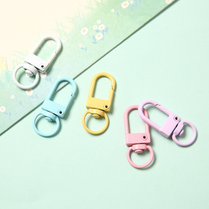 Accessoires porte-clés mini fermoir porte-clés Burning Name, breloques bijoux DIY couleur macaron pour sacs et poupées - Product Image 5