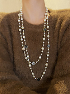 冬季时尚长款珍珠花项链圆形双层山茶花毛衣珍珠链项链女式 - Product Image 6