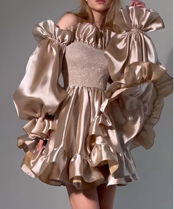 Vente en gros satin personnalisé jolies manches bouffantes bandage plissé club bal robes <span class=keywords><strong>de</strong></span> <span class=keywords><strong>soirée</strong></span> d'été dame élégante <span class=keywords><strong>robe</strong></span> <span class=keywords><strong>de</strong></span> <span class=keywords><strong>soirée</strong></span> pour femmes - Product Image 2