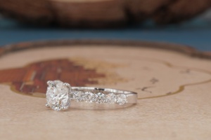 Anillo de Diamante de Oro Sólido de 14K Creado en Laboratorio para Mujer, Anillo de Compromiso y Boda Elegante y de Lujo, Diamante Sintético, Joyería Fina, Regalo - Product Image 3