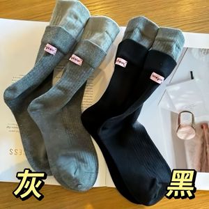 Honeycolor Women's Mid-Calf Slouch <b>Socks</b> Gray And <b>Black</b> Color Blocking Thermo Sweat Absorbing Polyester Fiber - Product Image 5