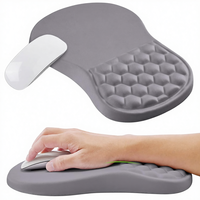 Alfombrilla de Ratón Ergonómica con Reposamuñecas de Espuma Viscoelástica Suave, Base Antideslizante y Duradera para Oficina y Computadora