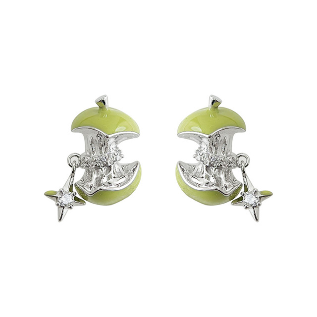 Women's niche design earrings Apple craft earrings creative art style apple stud earrings